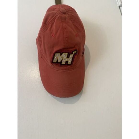 Miami Heat Adidas Baseball Hat NBA Fitted Jersey Knit Size L / XL Red - Picture 1 of 8